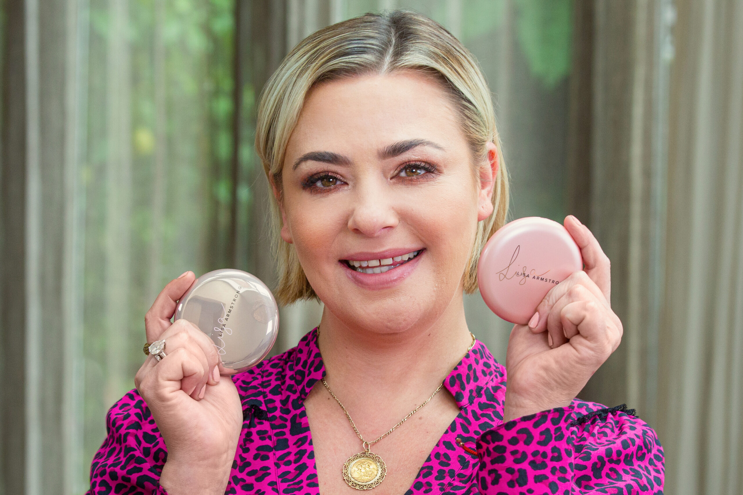 Avon Introduces Lisa Armstrong Make-up